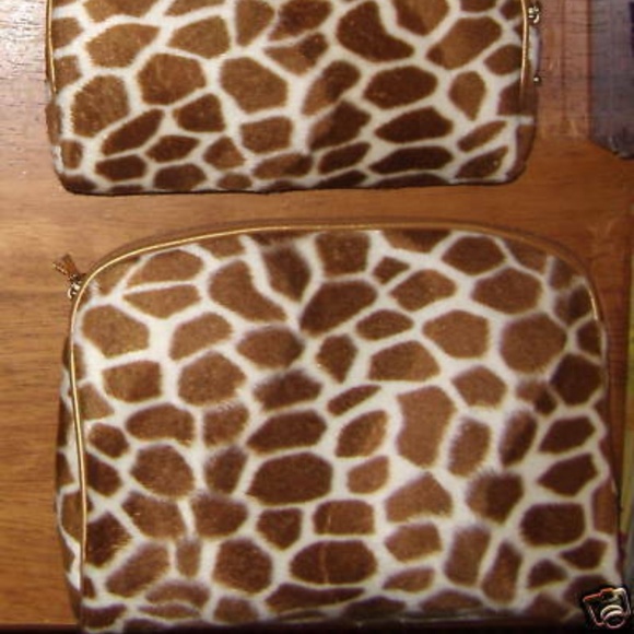 Vintage 2 Pcs Giraffe Animal Print Fury Fashion Fun Sexy Cosmetic Makeup Bags - Picture 7 of 13